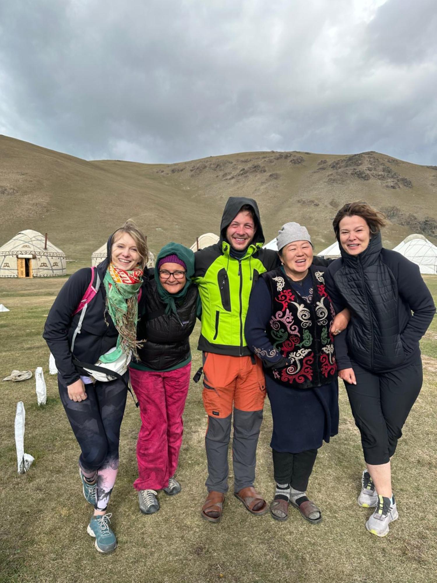 Yurt Camp Azamat At Song Kol Lake Bagysh Kültér fotó