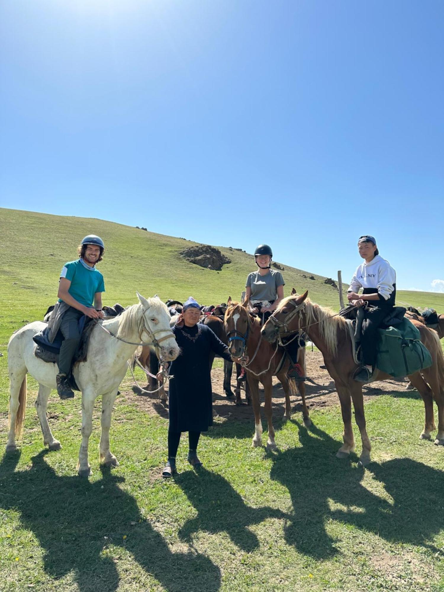 Yurt Camp Azamat At Song Kol Lake Bagysh Kültér fotó