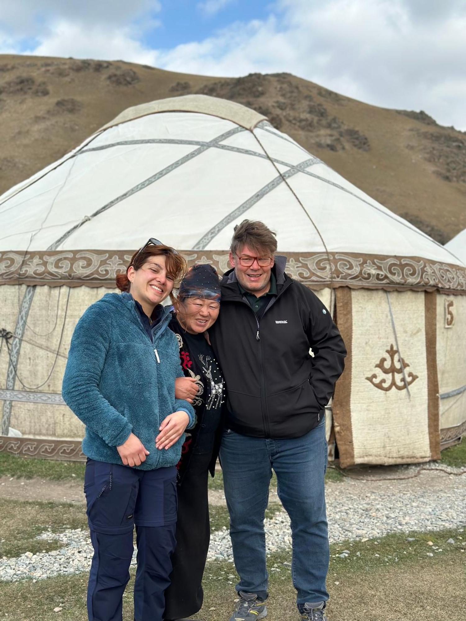 Yurt Camp Azamat At Song Kol Lake Bagysh Kültér fotó